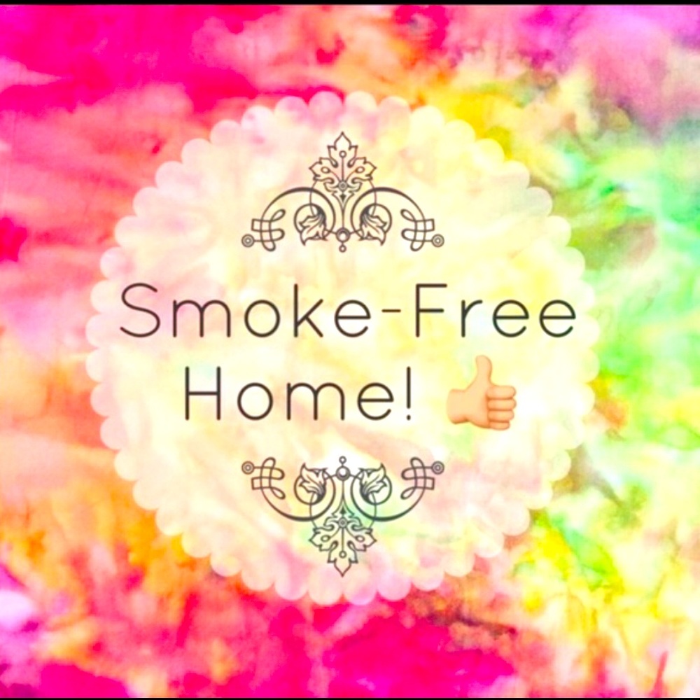 💖All of my items are from a smoke-free home🌸